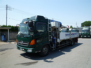 4トンクレーン付き